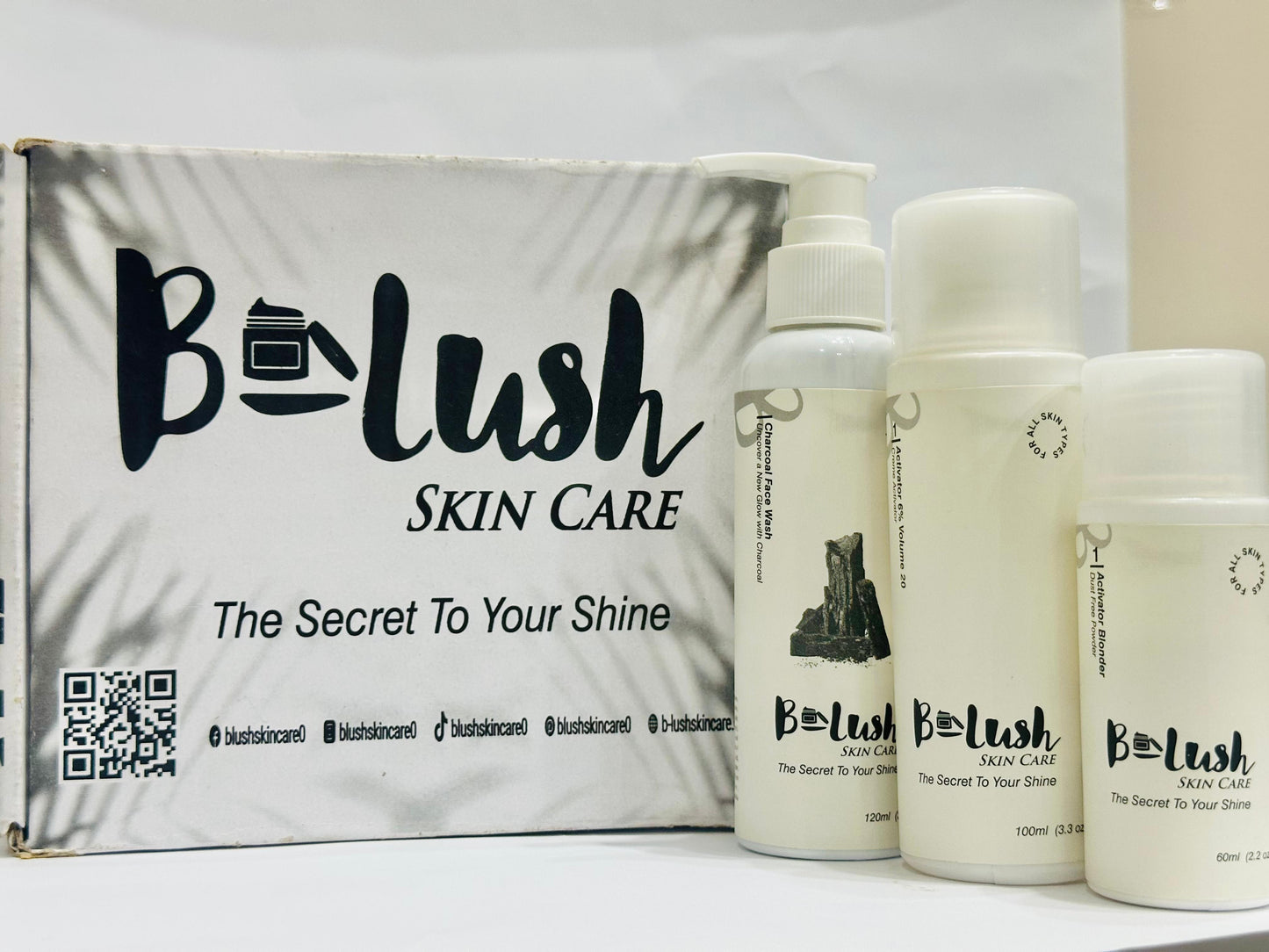 Blush Skincare Skin Polisher Saloon & Charcoal whitening Facewash
