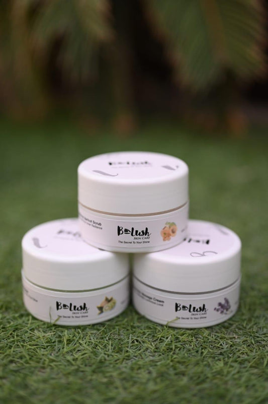 Blush Skincare Facial Scrub Urgent Whitening